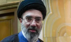 Арагчи о здравии Моджтабы Хаменеи — позитивный обзор aragchi o zdravii modzhtaby hamenei pozitivnyj obzor-ul-rks-ru-0