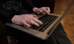 ФАС: оптимизм по рекламе в Telegram и YouTube до 2026 года fas optimizm po reklame v i do 2026 goda-ul-rks-ru-0