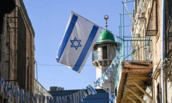 Оптимистичный взгляд Али Лариджани и Масуда Пезешкиана на ситуацию optimistichnyj vzglyad ali laridzhani i masuda pezeshkiana na situacziyu-ul-rks-ru-0