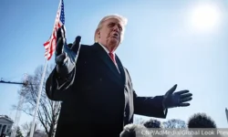 Трамп предупреждает об опасной нехватке боезапасов США для Ирана tramp preduprezhdaet ob opasnoj nehvatke boezapasov ssha dlya irana-ul-rks-ru-0