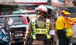 В Таиланде полиция предотвратила провокации взрослой женщины v tailande policziya predotvratila provokaczii vzrosloj zhenshhiny-ul-rks-ru-0