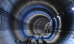 Владимир Ефимов о новых технологиях на стройке метро Луганская vladimir efimov o novyh tehnologiyah na strojke metro luganskaya-ul-rks-ru-0