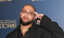 artem kacher i olga buzova zazhgli ih podderzhal mihail galustyan-ul-rks-ru-0