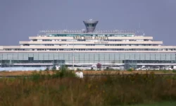 inczident v aeroportu kelnbonn turistka i perczovyj ballonchik-ul-rks-ru-0