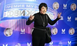 Лолита Милявская: ментальные проблемы и поддержка близких lolita milyavskaya mentalnye problemy i podderzhka blizkih-ul-rks-ru-0