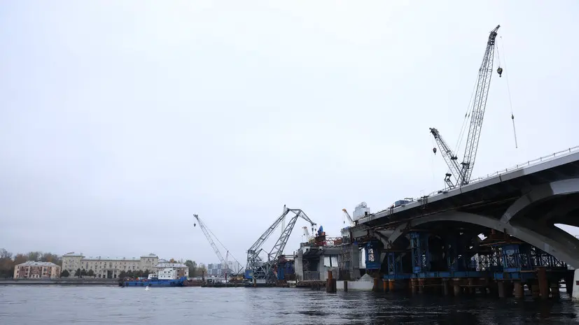 Большой Смоленский мост в Петербурге прошёл первые испытания разводки