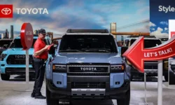 Toyota Motor рекордно увеличила продажи вопреки тарифам и отзыву rekordno uvelichila prodazhi vopreki tarifam i otzyvu-ul-rks-ru-0