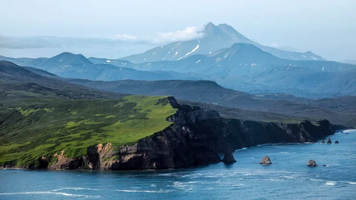 spasateli mchs nashli turistov na avachinskom perevale kamchatki-ul-rks-ru-0