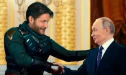 vladimir putin i soldatik v   kak serial menyaet vzglyad na rossiyu-ul-rks-ru-0