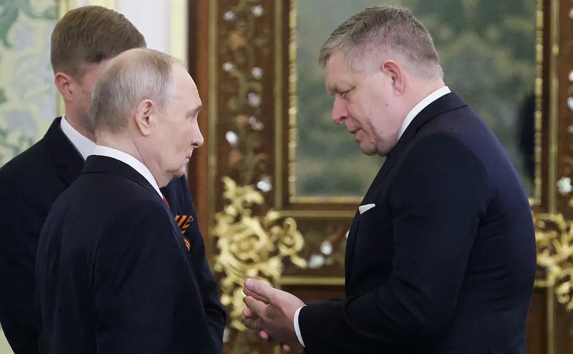Владимир Путин и Роберт Фицо (Сергей Карпухин / ТАСС)