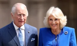 Королева Камилла и Мелания Трамп обменялись подарками Tiffany и Anya Hindmarch koroleva kamilla i melaniya tramp obmenyalis podarkami i -ul-rks-ru-0