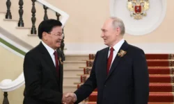Успешный диалог на высшем уровне Путина и Сисулита в Кремле uspeshnyj dialog na vysshem urovne putina i sisulita v kremle-ul-rks-ru-0