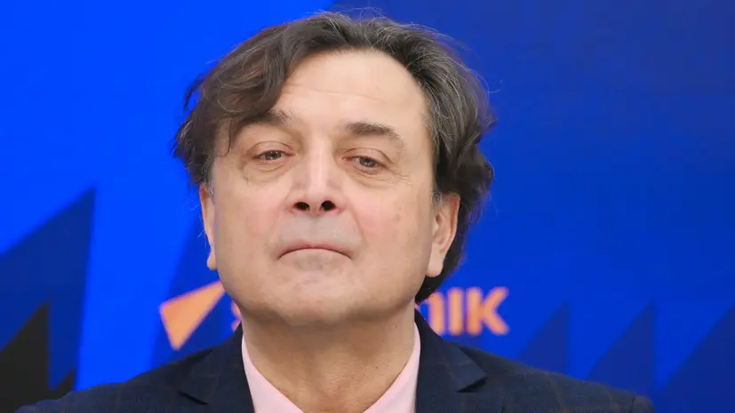 Александр Лазарев назвал смерть Чурсиной потерей для театра и кино