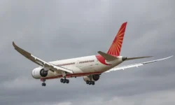 Индийское авиационное министерство прояснило ситуацию с Boeing 787-8 indijskoe aviaczionnoe ministerstvo proyasnilo situacziyu s 7878-ul-rks-ru-0