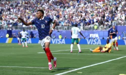 mbappe i francziya nachali chm2026 s pobedy nad senegalom-ul-rks-ru-0