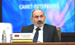 Пашинян и Гражданский договор празднуют победу на выборах Армении pashinyan i grazhdanskij dogovor prazdnuyut pobedu na vyborah armenii-ul-rks-ru-0