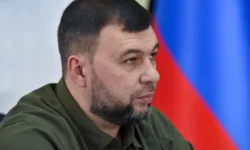 pushilin otmetil bystrye uspehi formirovaniya barsdoneczk v dnr-ul-rks-ru-0