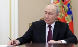 putin i minoborony optimistichnye peremeny dlya migrantov i kirgizii-ul-rks-ru-0