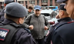 boris nadezhdin otpushhen posle zaderzhaniya za simvoliku v seti-ul-rks-ru-0