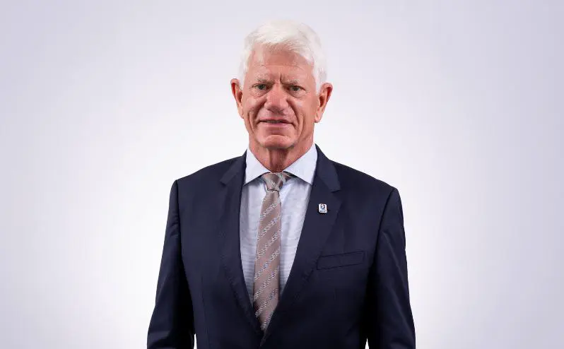 Франц Райндль (iihf.com)