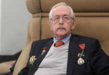 Василий Ливанов находится под наблюдением врачей 482ffcc2-3145-4d51-849c-72ee6f1b1030-6788edc0