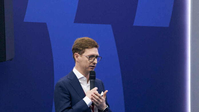 ad241c52-a902-49a4-a213-20c2fa42cf58-677ecefa