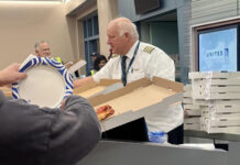 Пилот проявил заботу о пассажирах после вынужденной посадки c73c886a-be1f-4f9c-b578-bfd828c85d50-679297a7