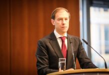 Укрепление российско-индийского сотрудничества: важная встреча в Мумбаи feb9b1ac-6d54-48c4-8d6f-2ea85072e3a7-67845521