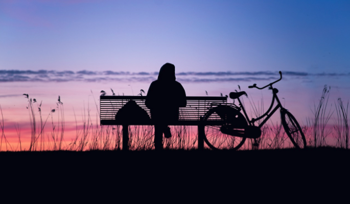 Исследование: Почти половина россиян чувствуют себя одинокими