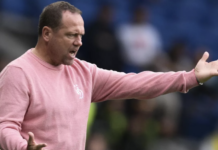 Эмоциональное поведение тренера «Динамо» во время матча с красно-белыми 10fc1f72-3e56-4c5b-bb2f-5d7ff65b6dfb-67a5212c