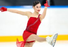 Триумф юной звезды: Аделия Петросян блистательно возглавила короткую программу на чемпионате России 2457d076-989b-44b0-b5a9-8cee35e21320-67b8c942