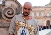 Профессионал рассказал, как Киркорову правильно ухаживать за новыми татуировками на руках 539d378f-93c3-4ed5-91ce-03a5bf9a46a3-67c20b02