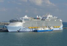 Незабываемое путешествие на величественном круизном лайнере Utopia of the Seas: впечатления и открытия 793e64ef-c1b2-4e92-a1ed-92db848f8eb2-67b781a5