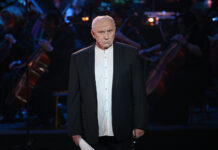 История отцовского воспитания: Валерий Баринов поделился личными переживаниями 91e29892-7c8a-4472-b7ad-50a80410da3c-67c5ef1d