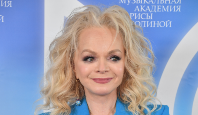 Оплеванная Долина угодила в жуткий скандал: Зачем ее привезли? 