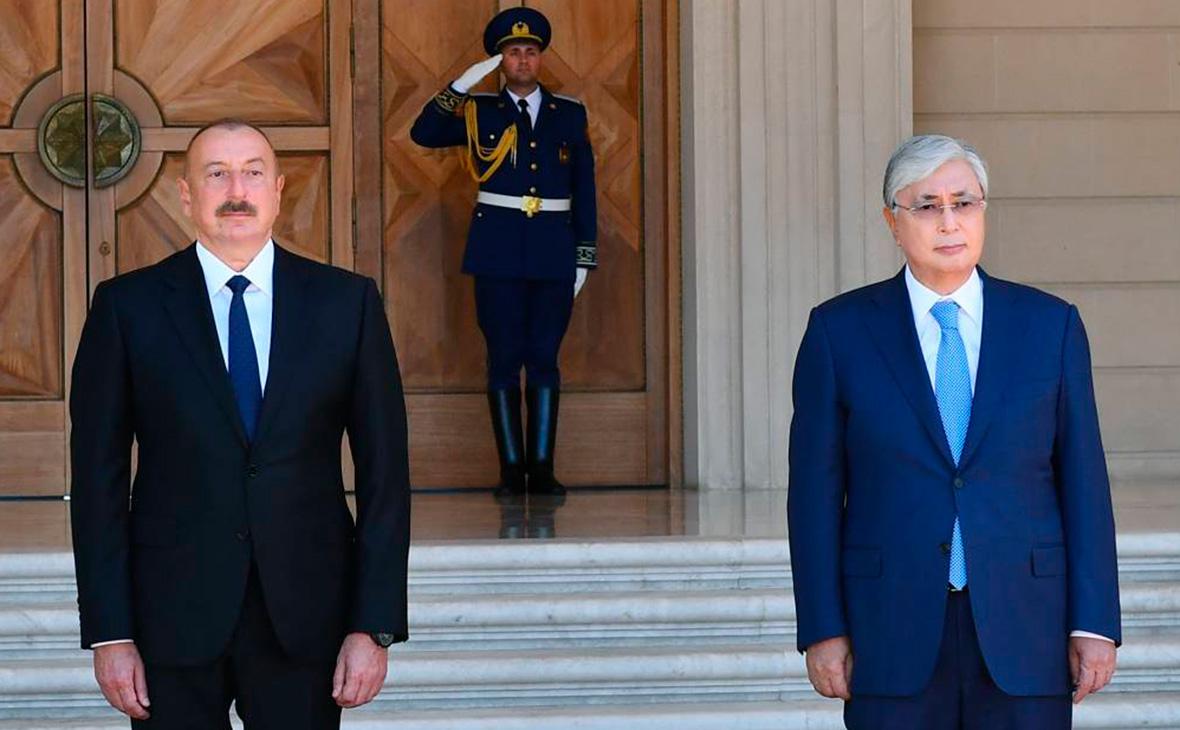 Ильхам Алиев и Касым-Жормат Токаев (Администрация Президента Азербайджана)