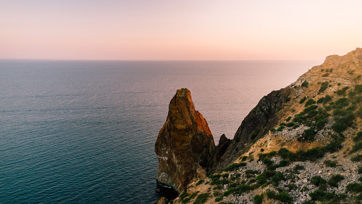 В Госдуме назвал позицию Трампа по возврату Киевом регионов здравомыслящей