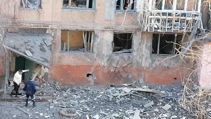 Свыше 10 мирных жителей пострадали при обстреле Горловки кассетными снарядами