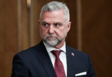 3840ed49-641d-4d38-b6ba-89ac0091e12b-67dd3593