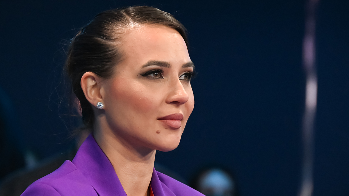 Суд в Москве продлил домашний арест блогерше Лерчек