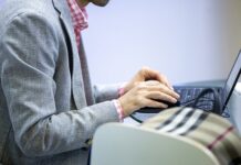 54e31513-b2c5-4563-a3aa-39af20bc73ac-67e18ff7