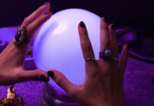 Магическое мышление: почему мы верим в чудеса? Объясняет психолог 617bcafa-09b3-4b78-baad-cad27296d1e1-67d3ac71