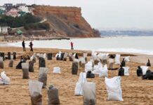 Масштабная спасательная операция развернута после экологического происшествия в Керченском проливе 6e7418ab-b14c-48a3-b874-0418545aea9b-67cdd14d