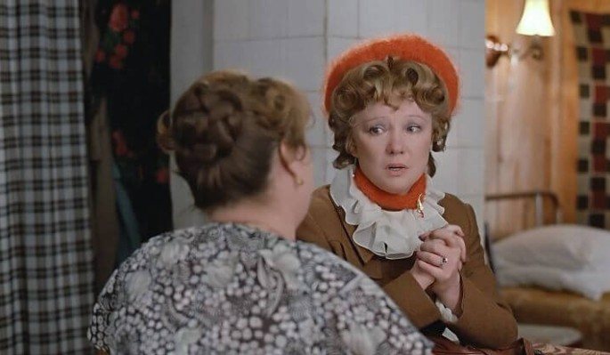 Киноманы справятся легко: угадайте культовый советский фильм по одному предложению