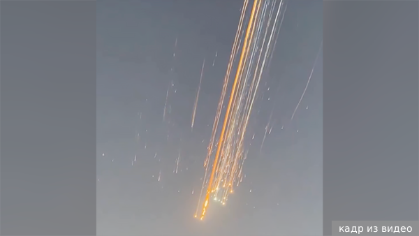 Появилось видео с падением обломков Starship SpaceX