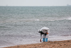 Около 2,4 тыс. тонн нефтепродуктов попало в море после крушения танкеров