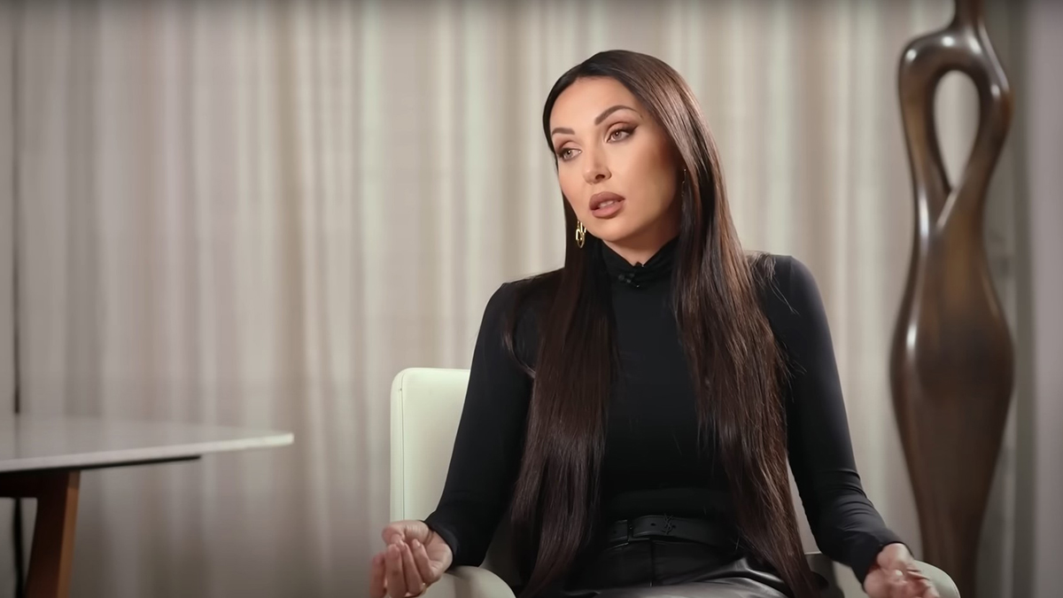 «Подстреливать всякую нечисть»: певица Алсу рассказала о своем новом хобби