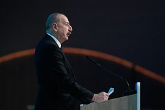 Алиев возложил на представителей РФ вину за крушение самолета AZAL под Актау