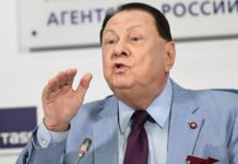 Руководство Ленкома разъяснило ситуацию с творческим наследием Марка Захарова cf89518b-06b0-498f-881d-01b5ee628bb0-67e2e176