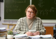 Звезды российского кино объединились в увлекательной комедии о современной школе dbf22e30-5bc5-459b-b0d5-2f7b15837c60-67dc569c